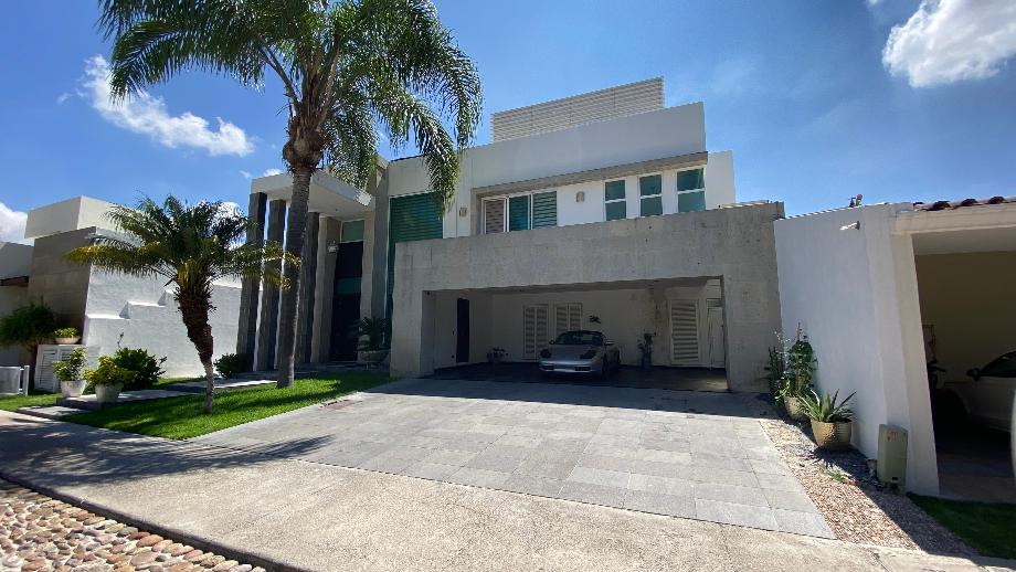 Aguascalientes, Aguascalientes, 20130, Mexico, 3 Bedrooms Bedrooms, ,4 BathroomsBathrooms,Residential,For Sale,1956746