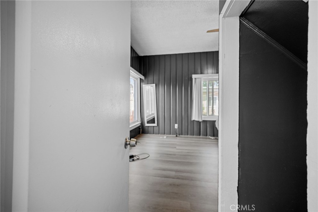 Los Angeles, California, 90044, United States, 3 Bedrooms Bedrooms, ,1 BathroomBathrooms,Residential,For Sale,1937466