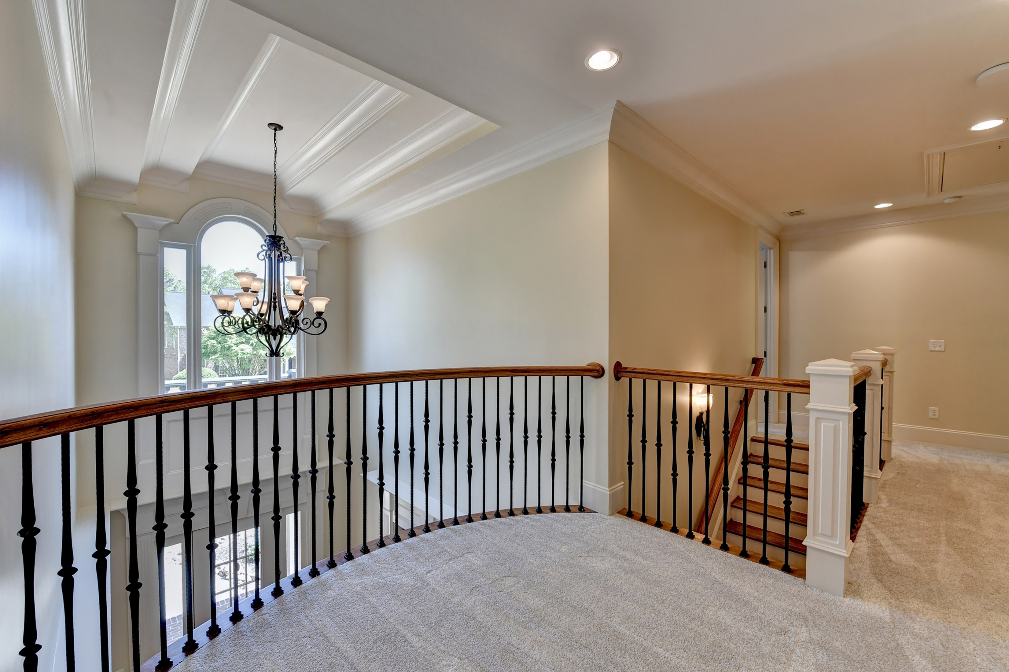  Luxury, Comfort and Privacy in One of Roswell