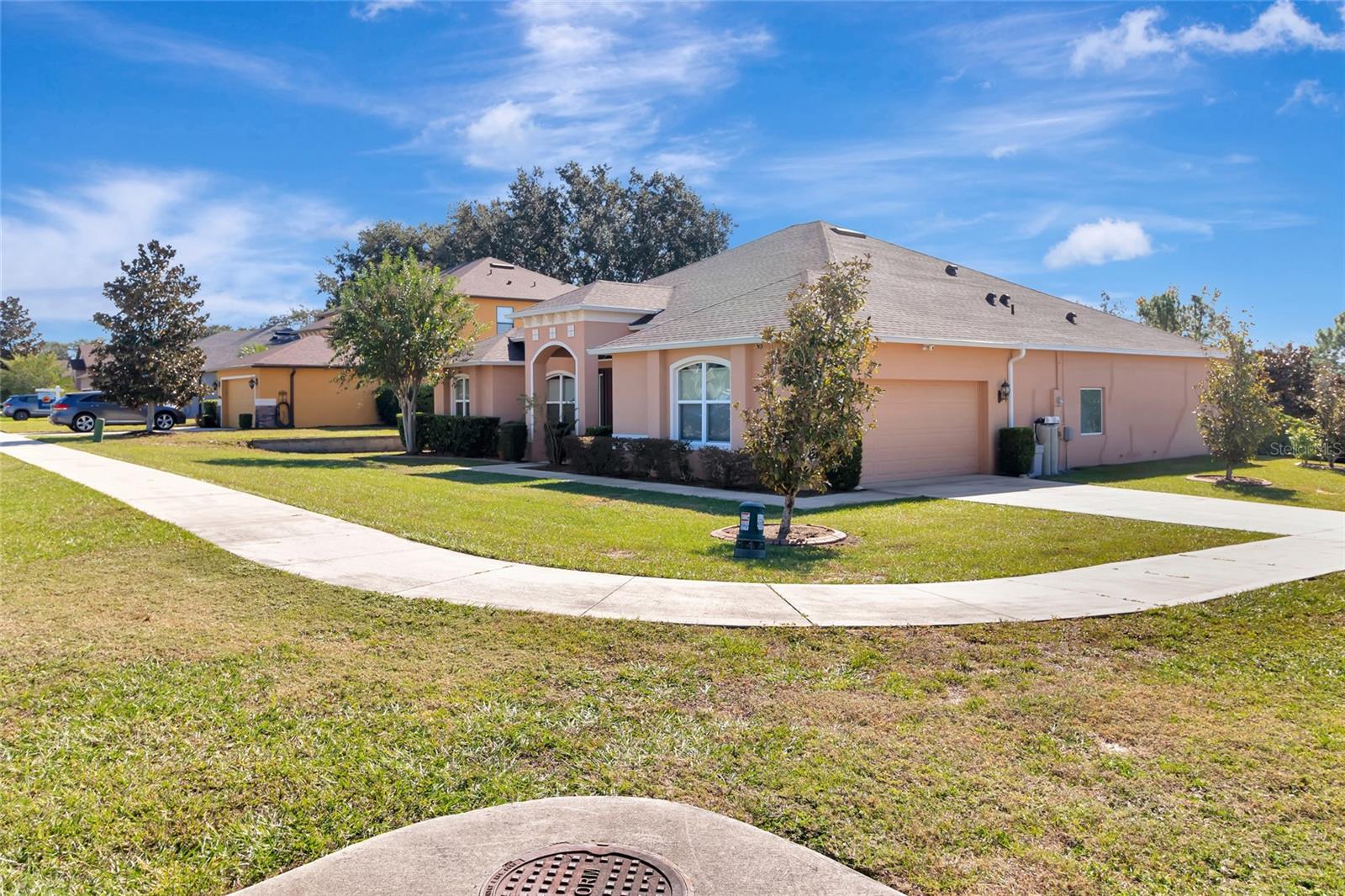 CLERMONT, Florida, 34711, United States, 4 Bedrooms Bedrooms, ,3 BathroomsBathrooms,Residential,For Sale,1987535