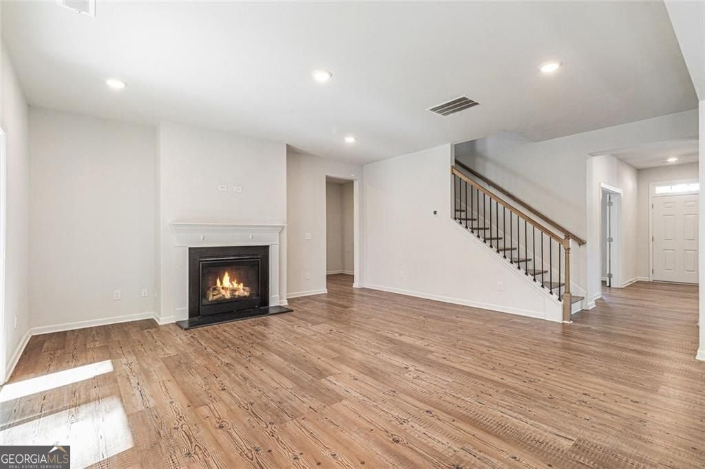 Dacula, Georgia, 30019, United States, 5 Bedrooms Bedrooms, ,4 BathroomsBathrooms,Residential,For Sale,1987186