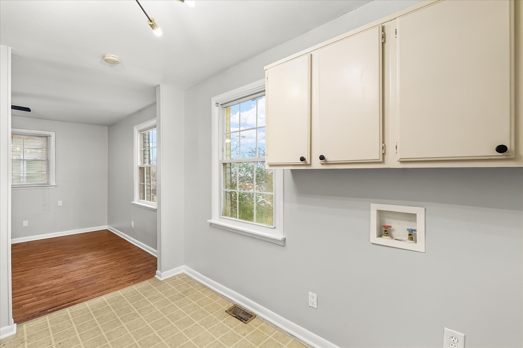  319 Morton Ave, Nashville, TN, 37211 - 物件實景