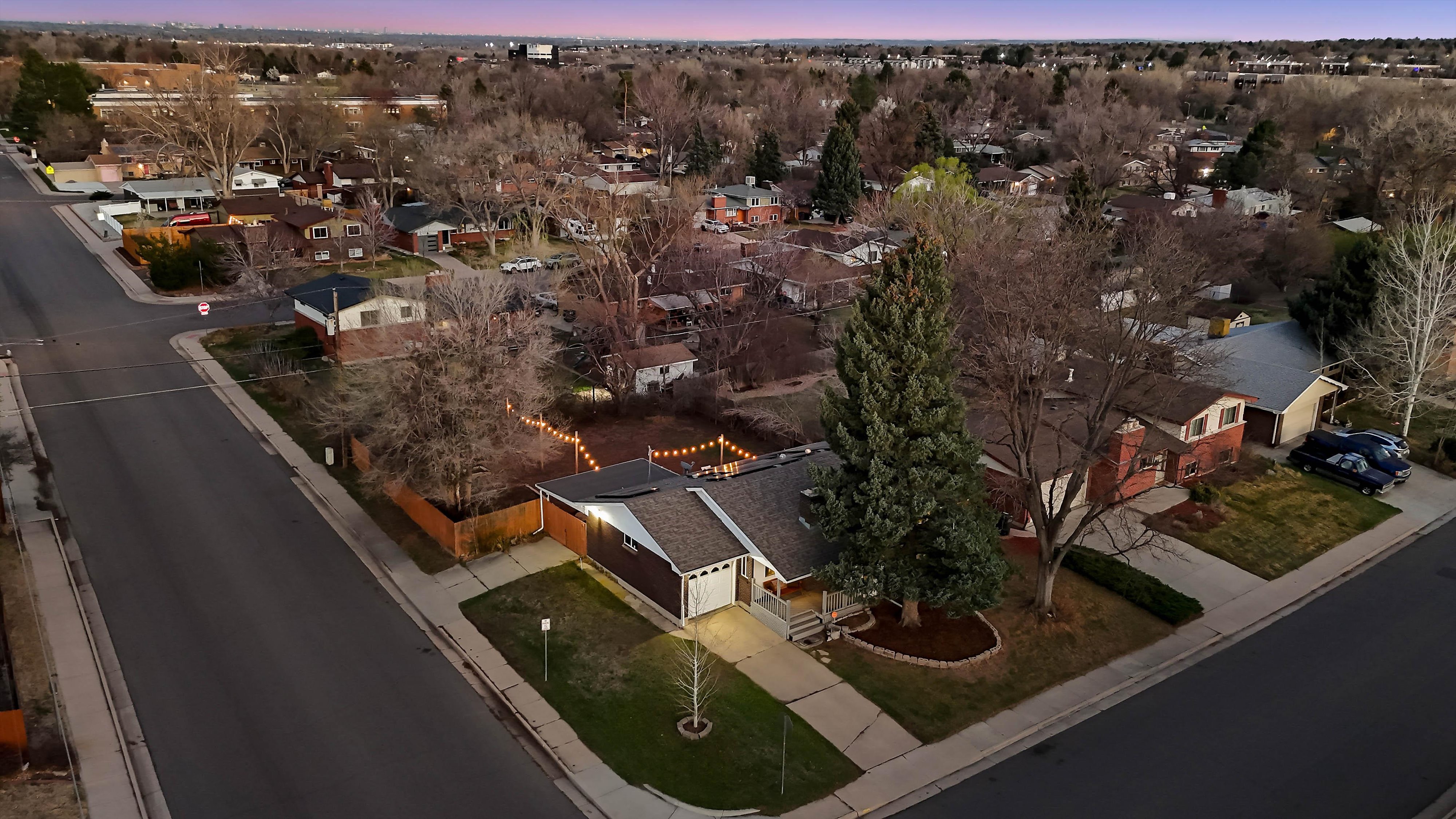  Welcome to 2900 South Jay Street - 物件實景