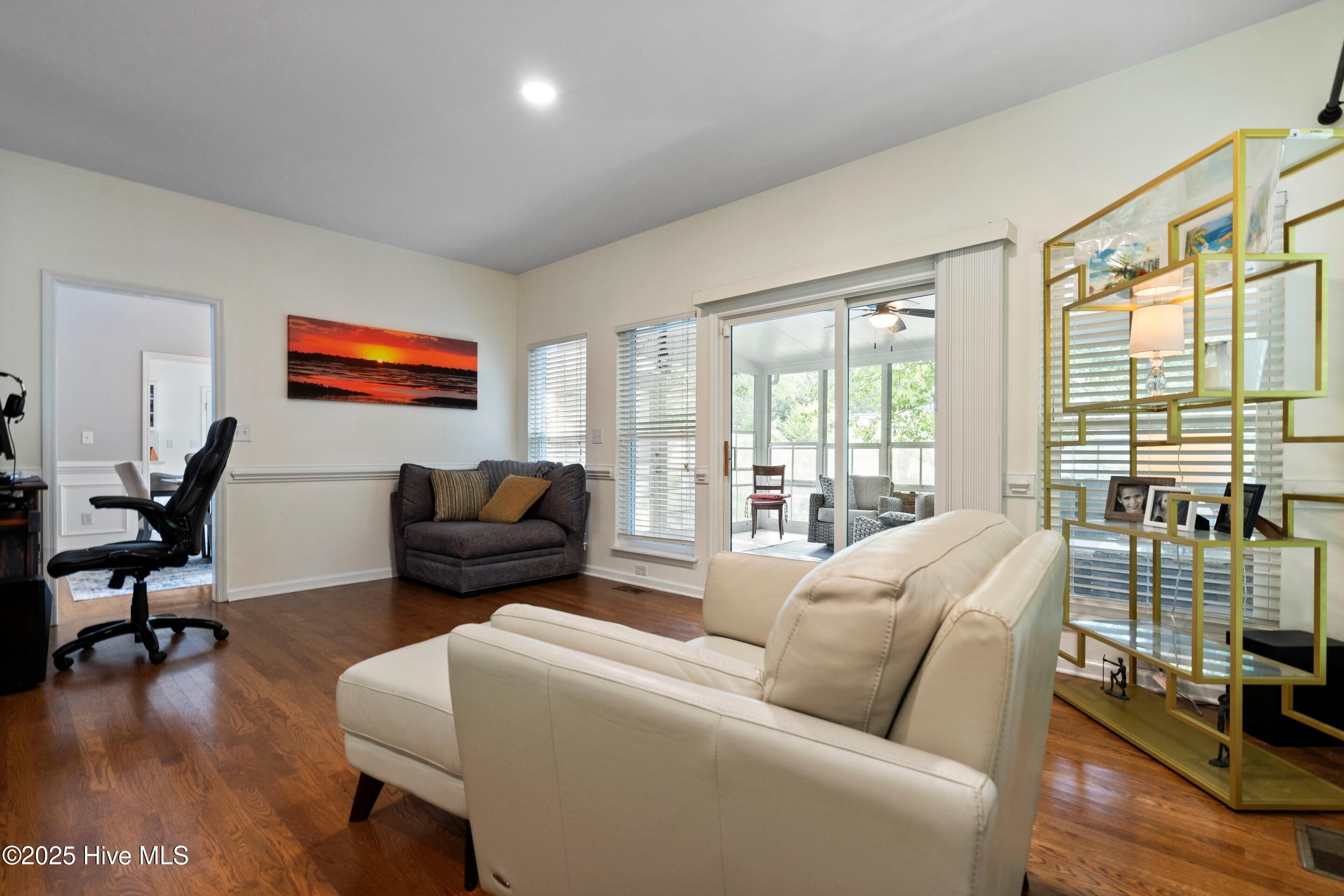Wilmington, North Carolina, 28411, United States, 4 Bedrooms Bedrooms, ,3 BathroomsBathrooms,Residential,For Sale,1924984