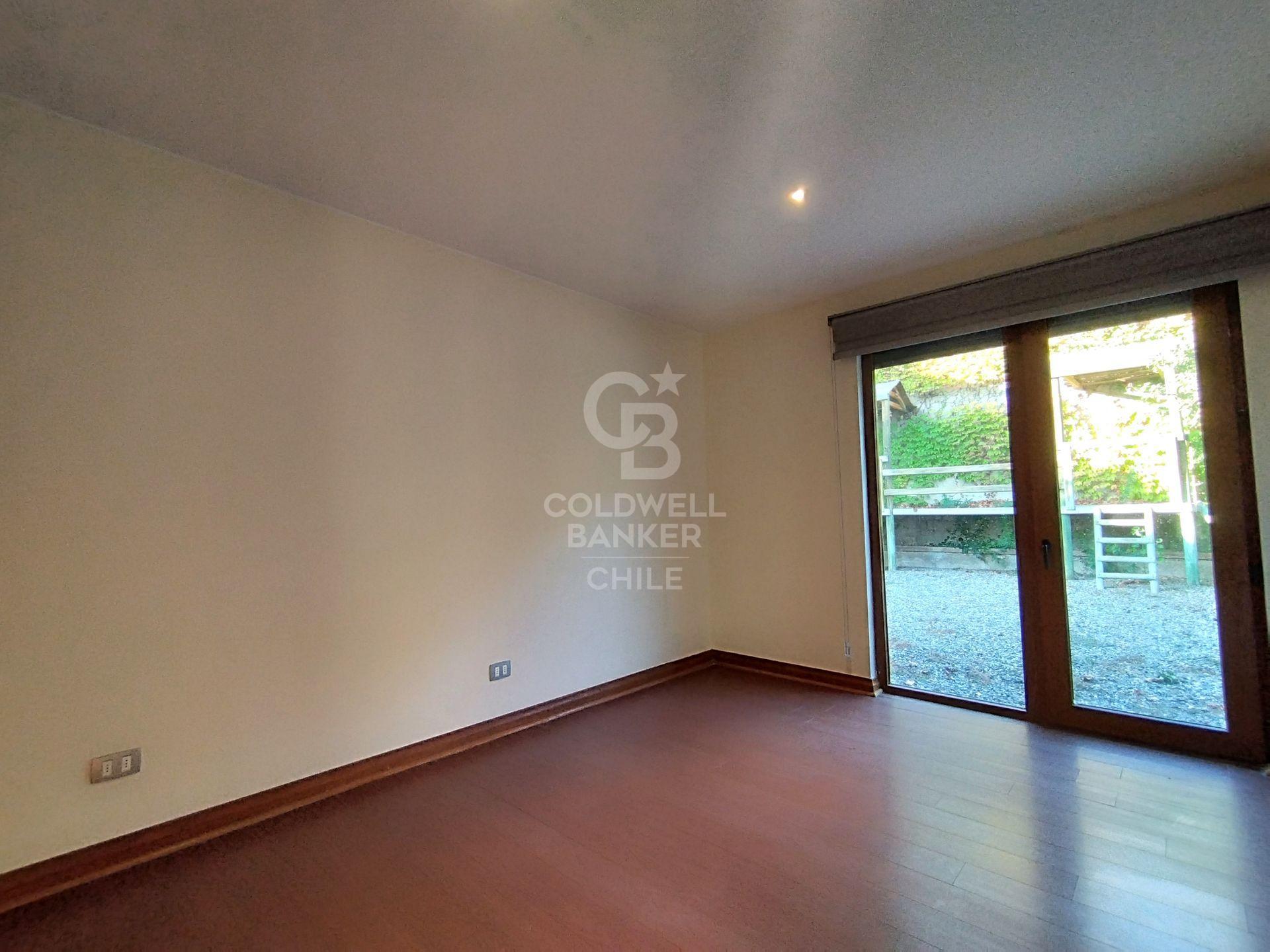 Colina, Chile, 7 Bedrooms Bedrooms, ,5 BathroomsBathrooms,Residential,For Sale,2002956