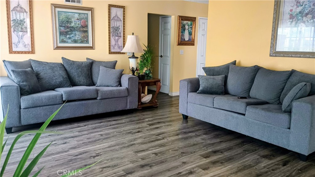 Santa Ana, California, 92704, United States, 5 Bedrooms Bedrooms, ,2 BathroomsBathrooms,Residential,For Sale,2038969