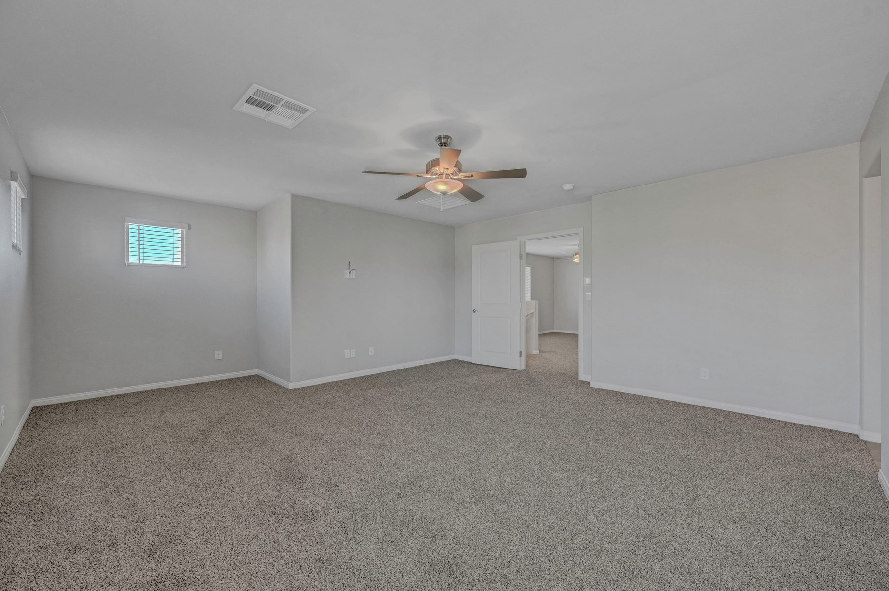  Spacious Valley Vista 5BR with Loft, 3-Car Garage & Premium Lot Size - 物件實景