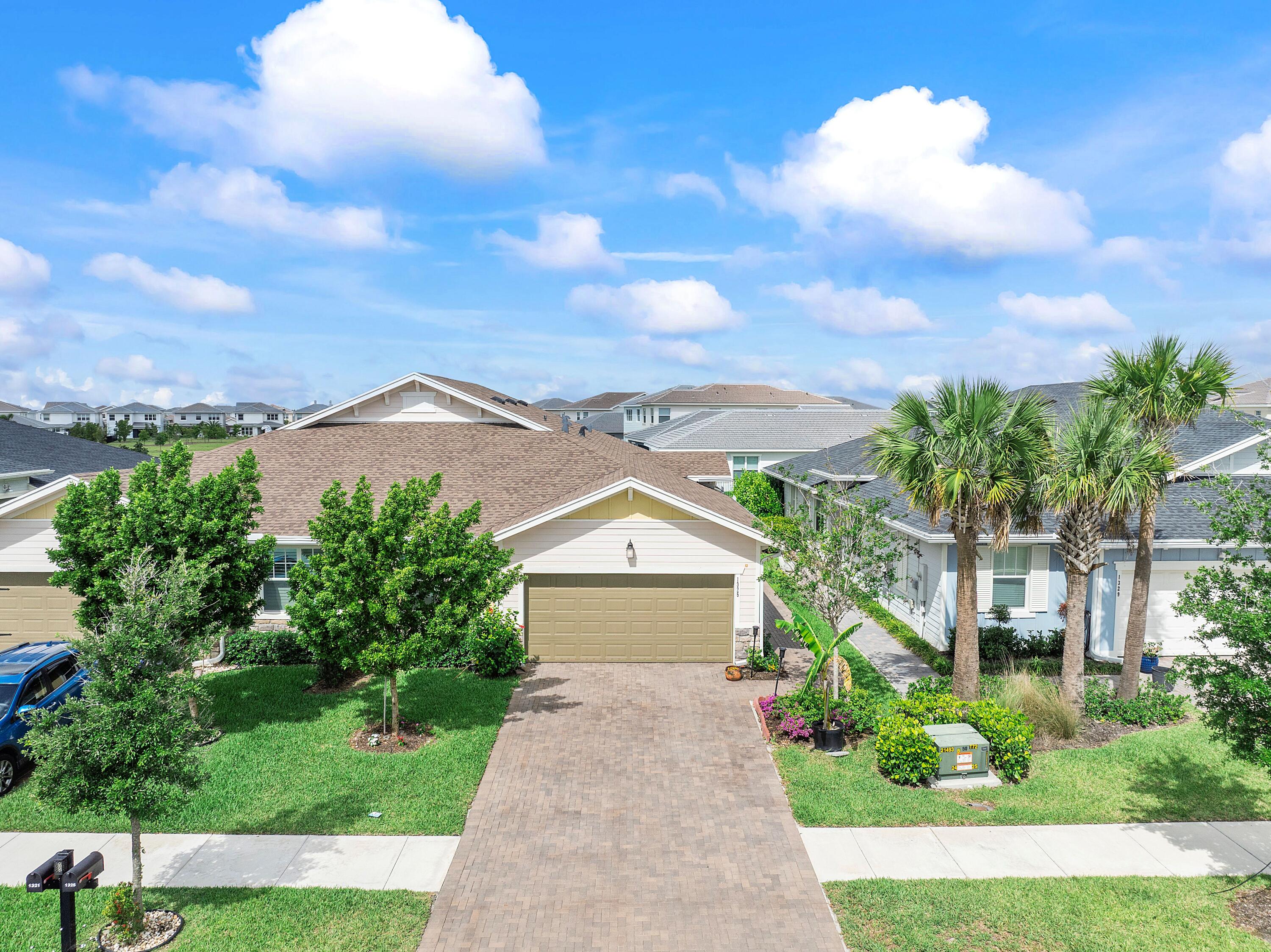 Loxahatchee, Florida, 33470, United States, 3 Bedrooms Bedrooms, ,2 BathroomsBathrooms,Residential,For Sale,1762338