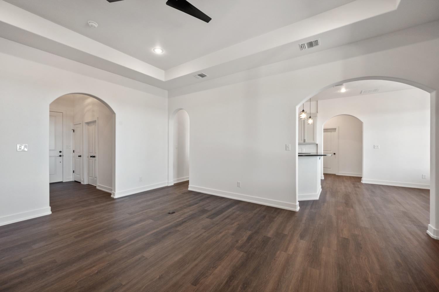 Lubbock, Texas, 79424, United States, 4 Bedrooms Bedrooms, ,3 BathroomsBathrooms,Residential,For Sale,1923966