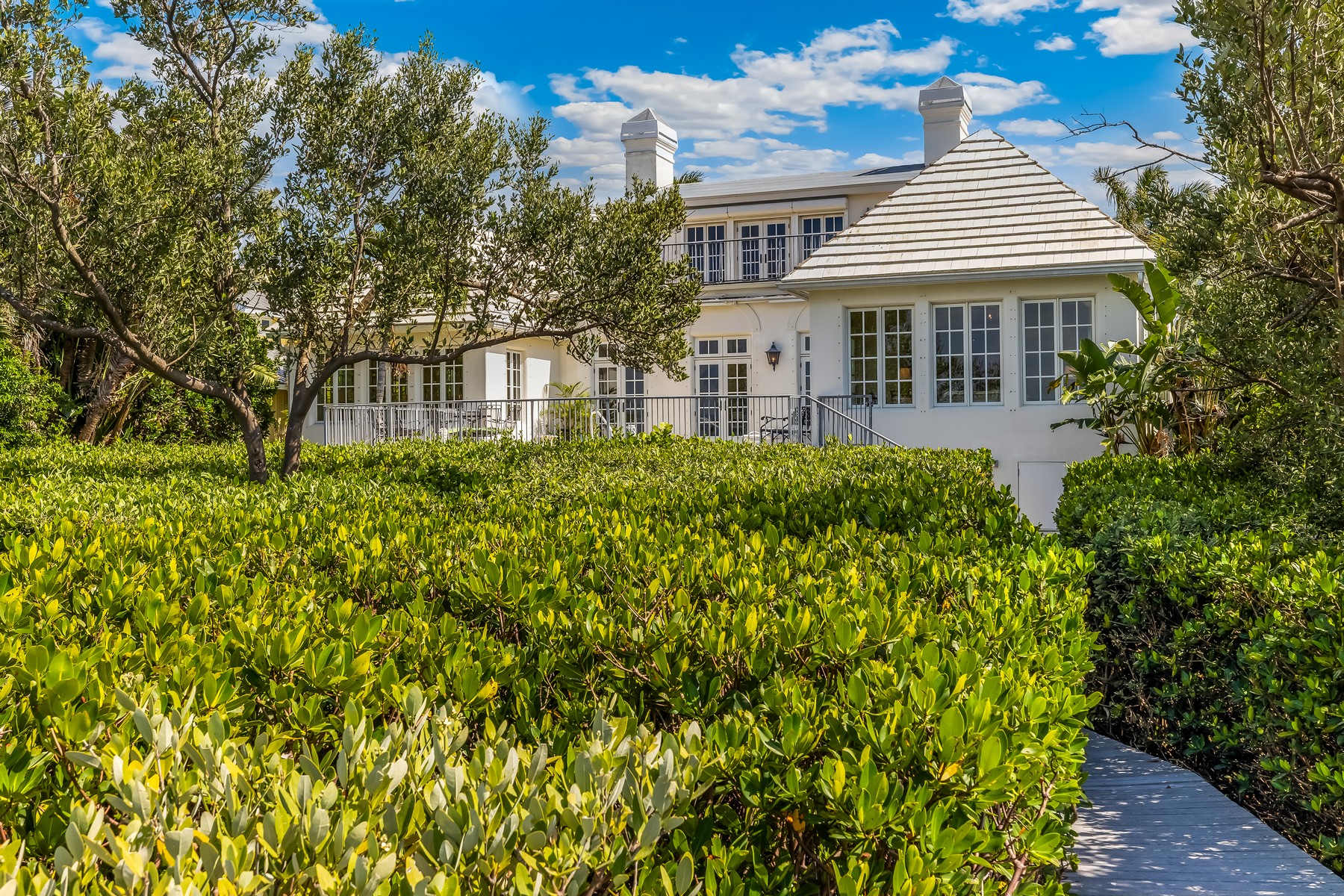  1669 Jose Gaspar Drive - 物件實景