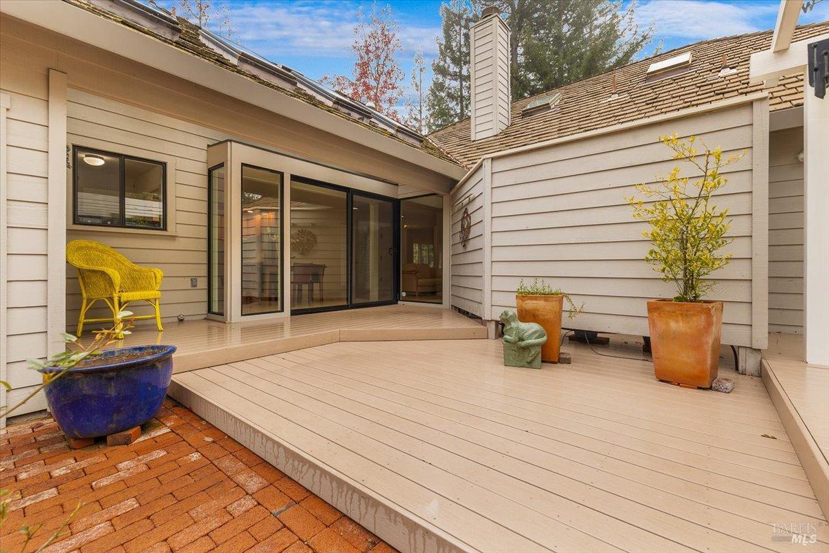 Santa Rosa, California, 95409, United States, 3 Bedrooms Bedrooms, ,2 BathroomsBathrooms,Residential,For Sale,2006372