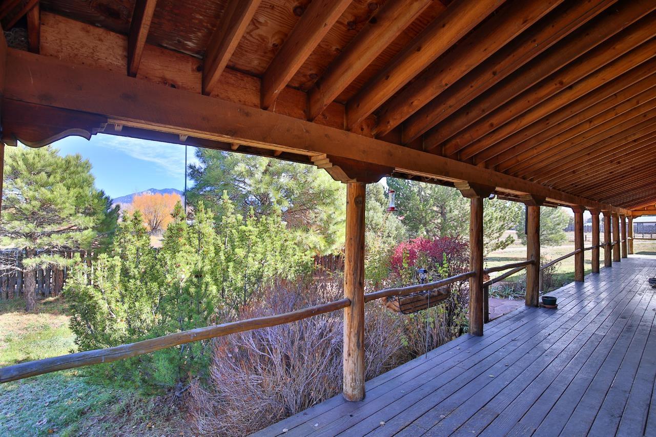 Taos, New Mexico, 87571, United States, 5 Bedrooms Bedrooms, ,5 BathroomsBathrooms,Residential,For Sale,1850359