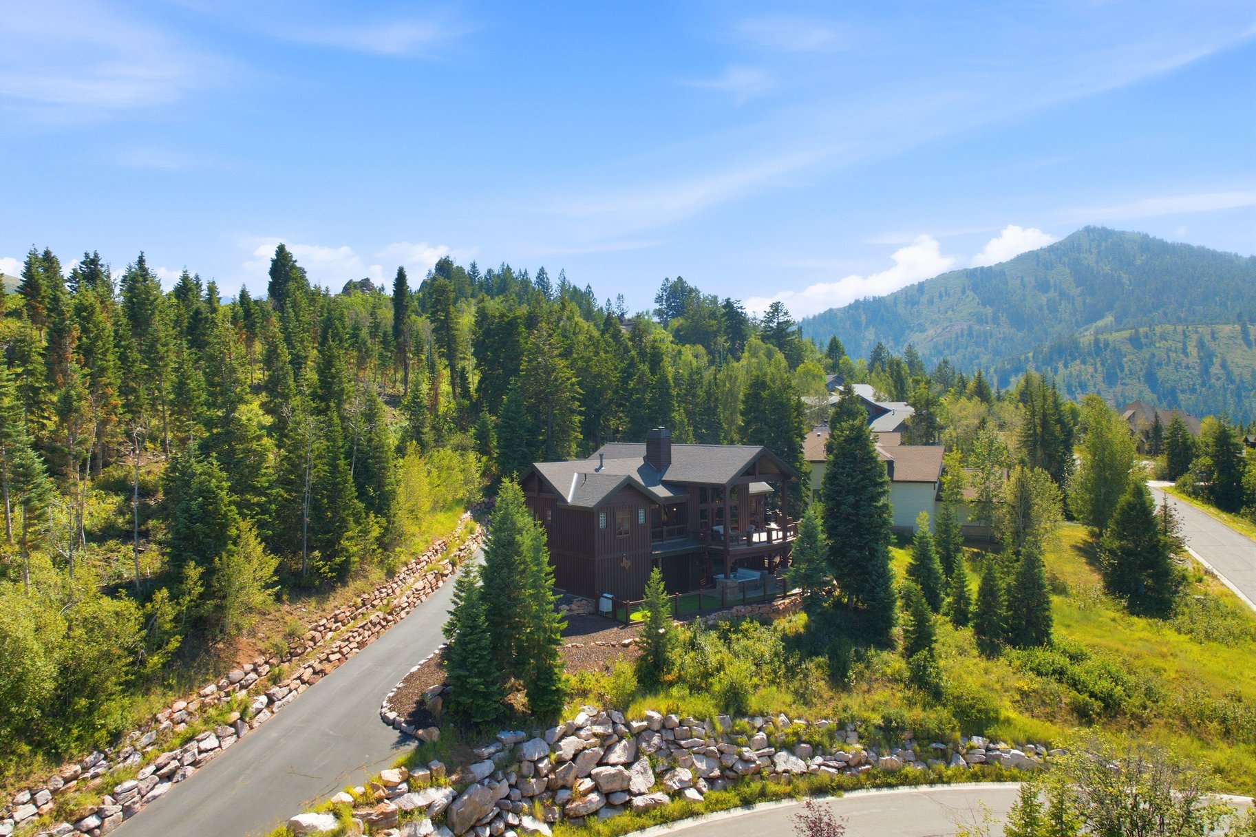  Mountain Estate in Pinebrook - 物件實景
