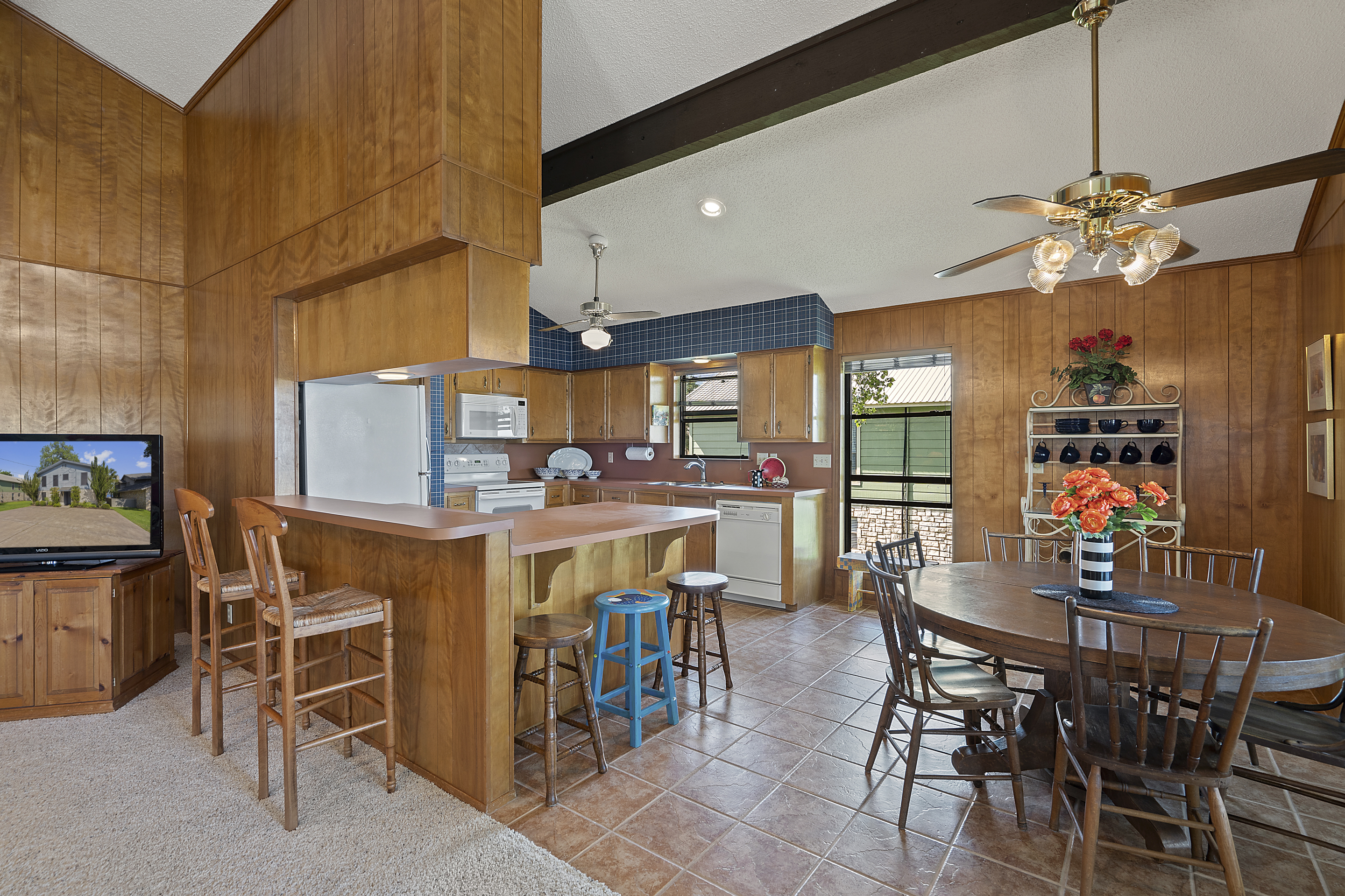  132 Web Isle // on Lake LBJ // Granite Shoals - 物件實景