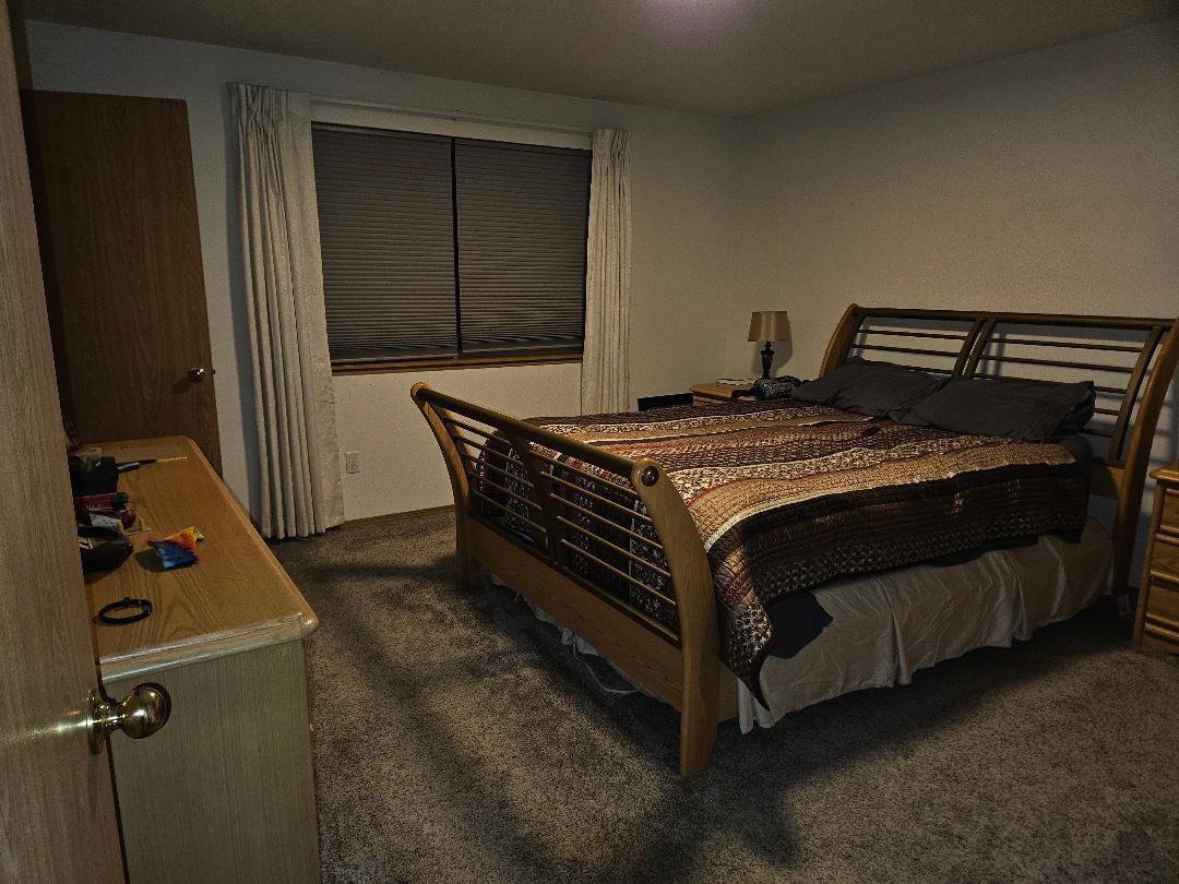 Prineville, Oregon, 97754, United States, 3 Bedrooms Bedrooms, ,2 BathroomsBathrooms,Residential,For Sale,2009678