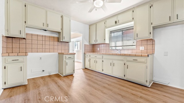 Los Angeles, California, 90063, United States, 6 Bedrooms Bedrooms, ,Residential,For Sale,1922877