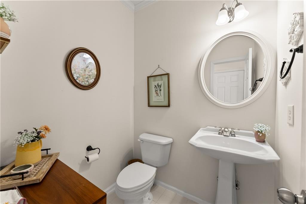 Gainesville, Georgia, 30506, United States, 4 Bedrooms Bedrooms, ,3 BathroomsBathrooms,Residential,For Sale,1977556