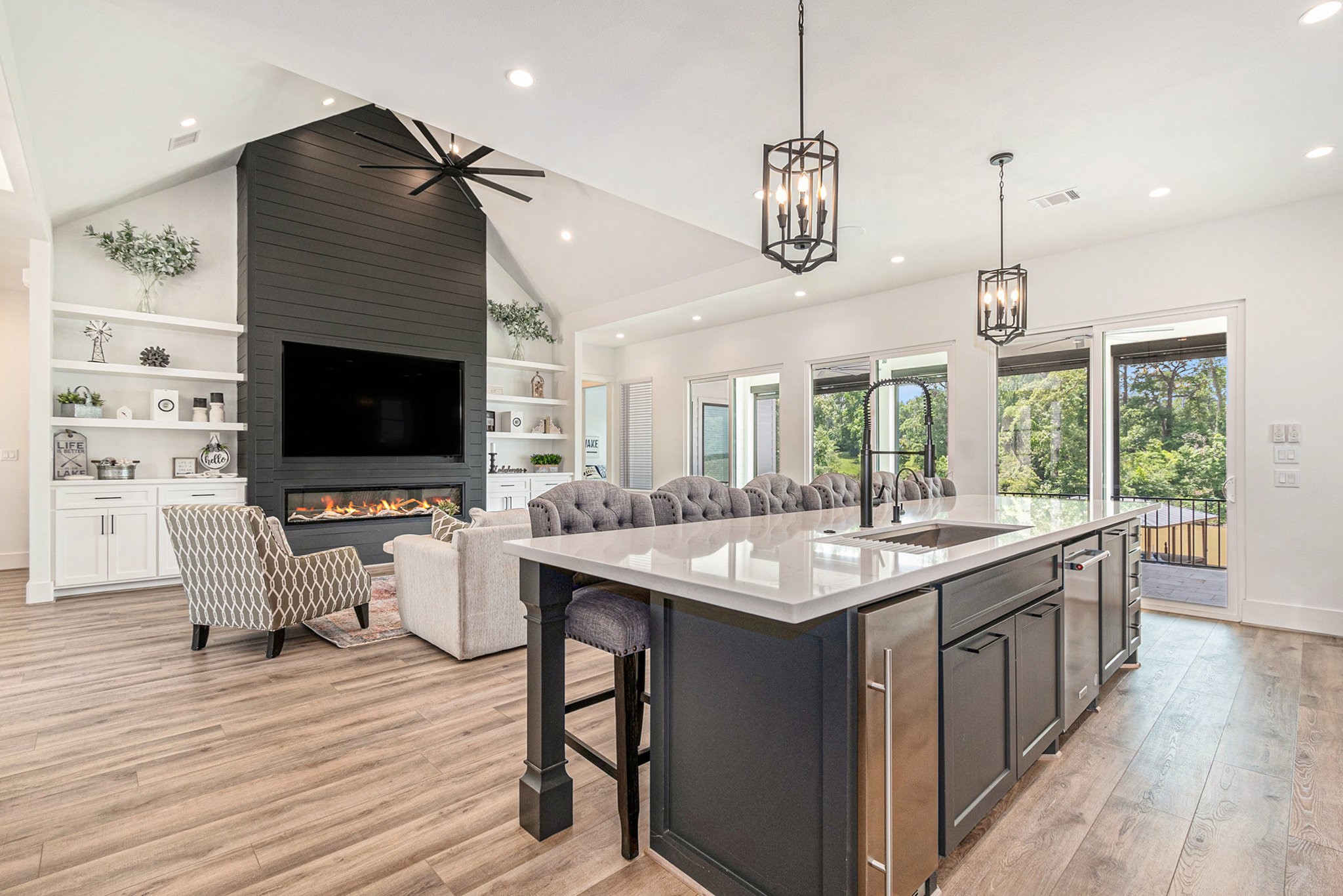 Point Blank, Texas, 77364, United States, 4 Bedrooms Bedrooms, ,4 BathroomsBathrooms,Residential,For Sale,1846519