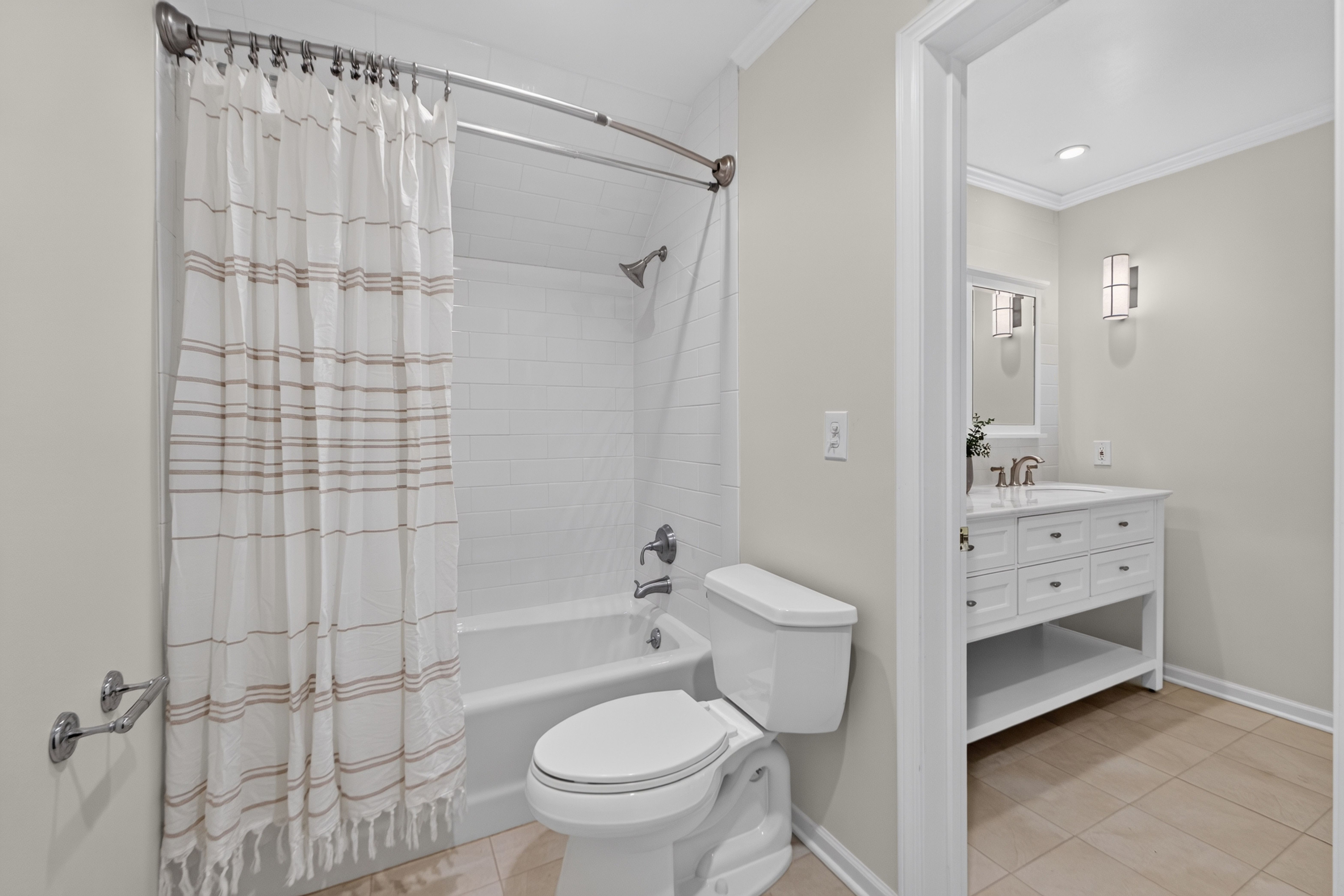  7904 Bristol Court, Prairie Village, KS 66208 - 物件實景