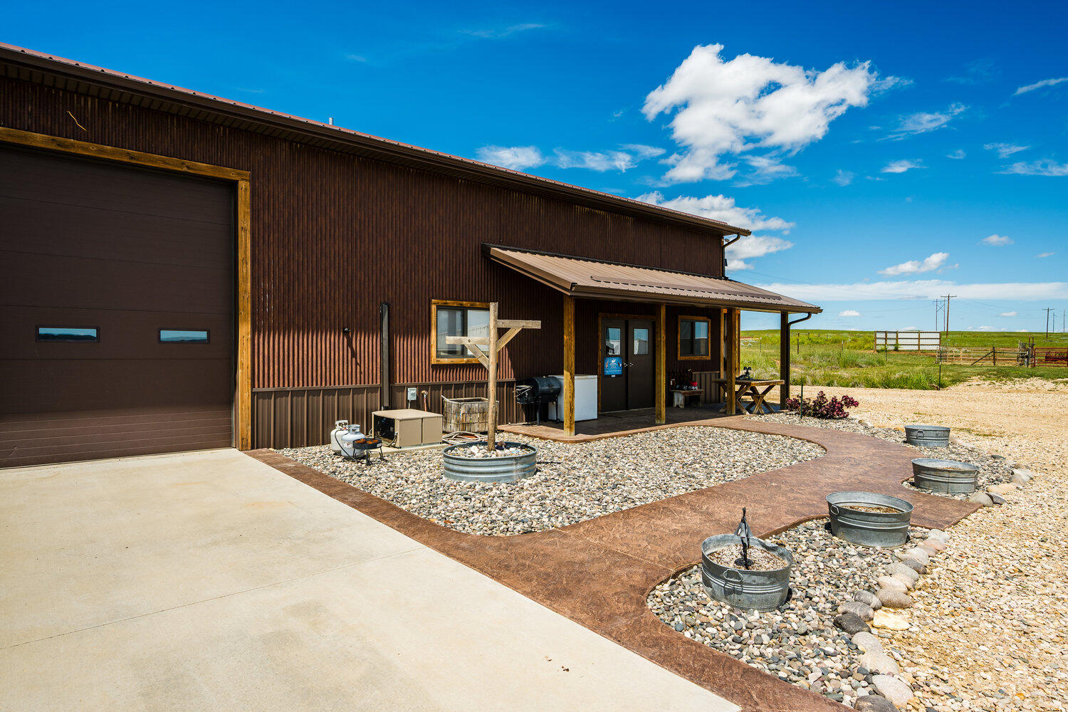 Sheridan, Wyoming, 82801, United States, 2 Bedrooms Bedrooms, ,1 BathroomBathrooms,Residential,For Sale,1907436