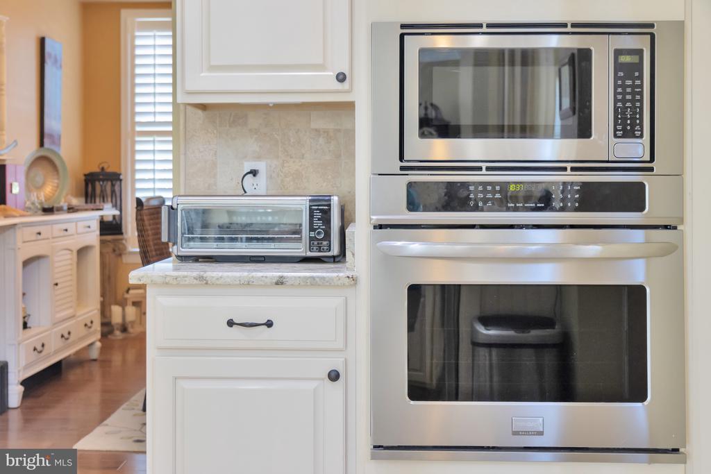 Ocean View, Delaware, 19970, United States, 4 Bedrooms Bedrooms, ,4 BathroomsBathrooms,Residential,For Sale,1804687