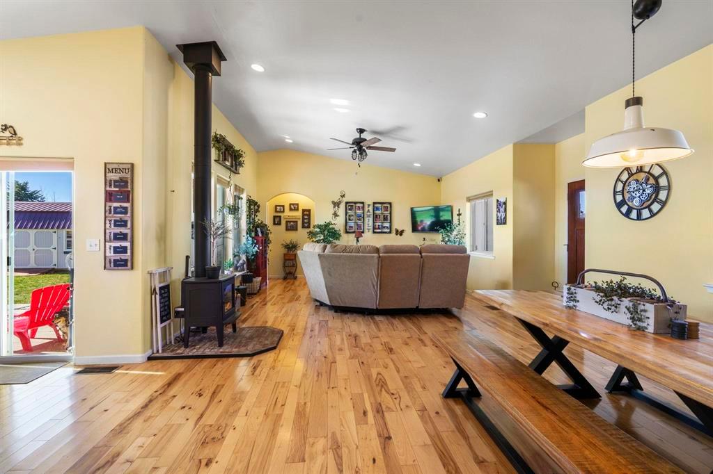 Durango, Colorado, 81303, United States, 3 Bedrooms Bedrooms, ,2 BathroomsBathrooms,Residential,For Sale,1991170