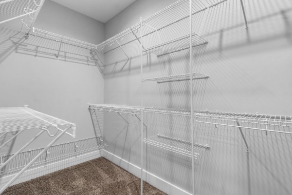 Cumberland Furnace, Tennessee, 37051, United States, 4 Bedrooms Bedrooms, ,4 BathroomsBathrooms,Residential,For Sale,2005990