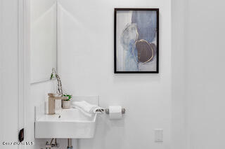 Coeur d'Alene, Idaho, 83814, United States, 4 Bedrooms Bedrooms, ,3 BathroomsBathrooms,Residential,For Sale,2000099