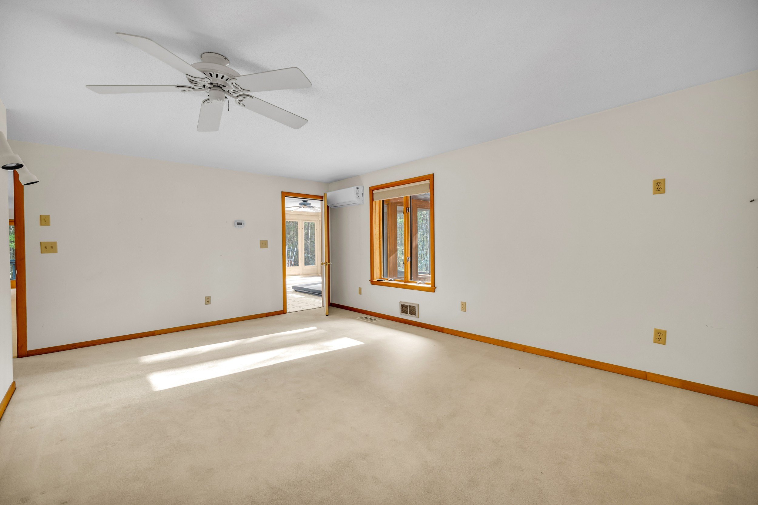 Granby, Connecticut, 06060, United States, 3 Bedrooms Bedrooms, ,3 BathroomsBathrooms,Residential,For Sale,1996436