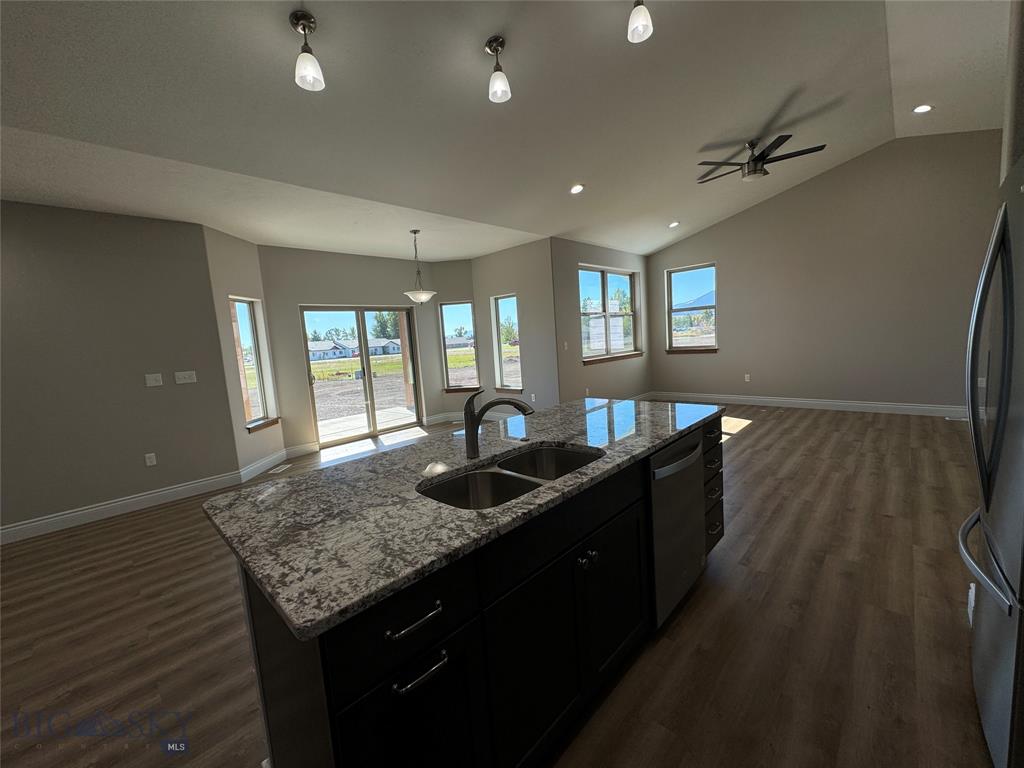 Deer Lodge, Montana, 59722, United States, 3 Bedrooms Bedrooms, ,2 BathroomsBathrooms,Residential,For Sale,2005781