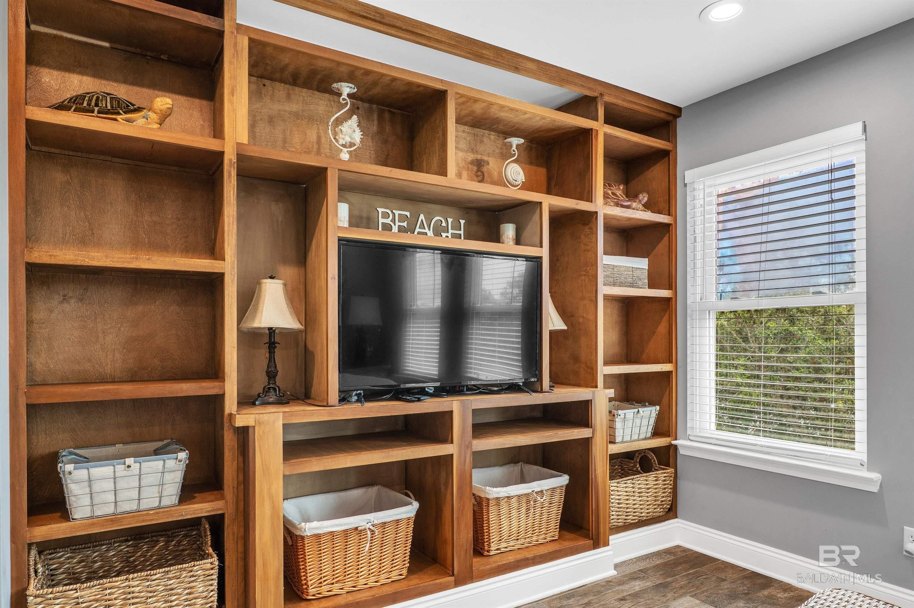 Gulf Shores, Alabama, 36542, United States, 3 Bedrooms Bedrooms, ,3 BathroomsBathrooms,Residential,For Sale,1984427