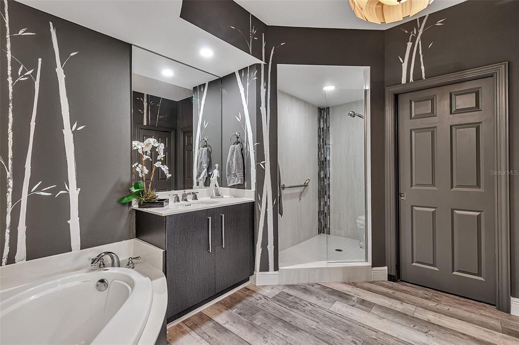 Osprey, Florida, 34229, United States, 3 Bedrooms Bedrooms, ,3 BathroomsBathrooms,Residential,For Sale,1992079