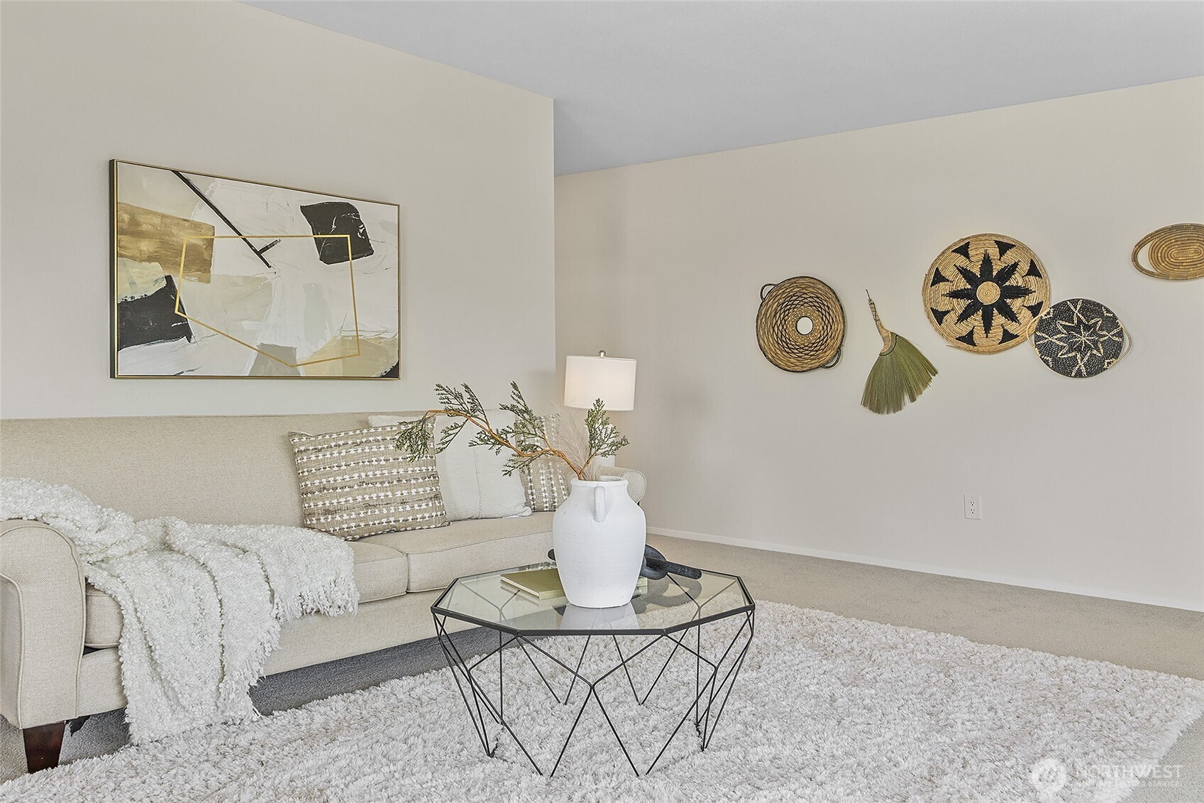 Seattle, Washington, 98199, United States, 2 Bedrooms Bedrooms, ,2 BathroomsBathrooms,Residential,For Sale,1848427