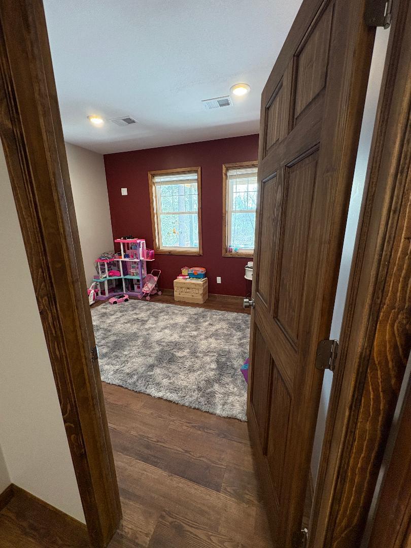 Hesperia, Michigan, 49421, United States, 3 Bedrooms Bedrooms, ,2 BathroomsBathrooms,Residential,For Sale,1847646