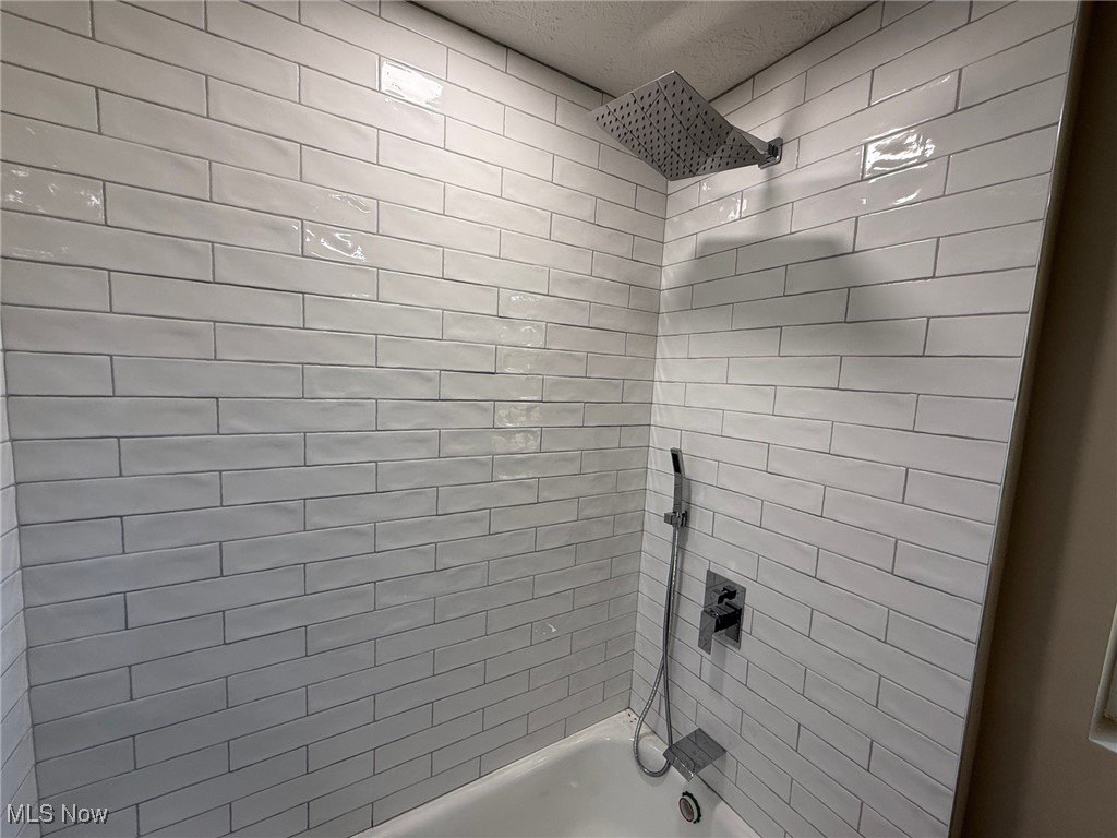Mentor, Ohio, 44060, United States, 4 Bedrooms Bedrooms, ,3 BathroomsBathrooms,Residential,For Sale,1915313