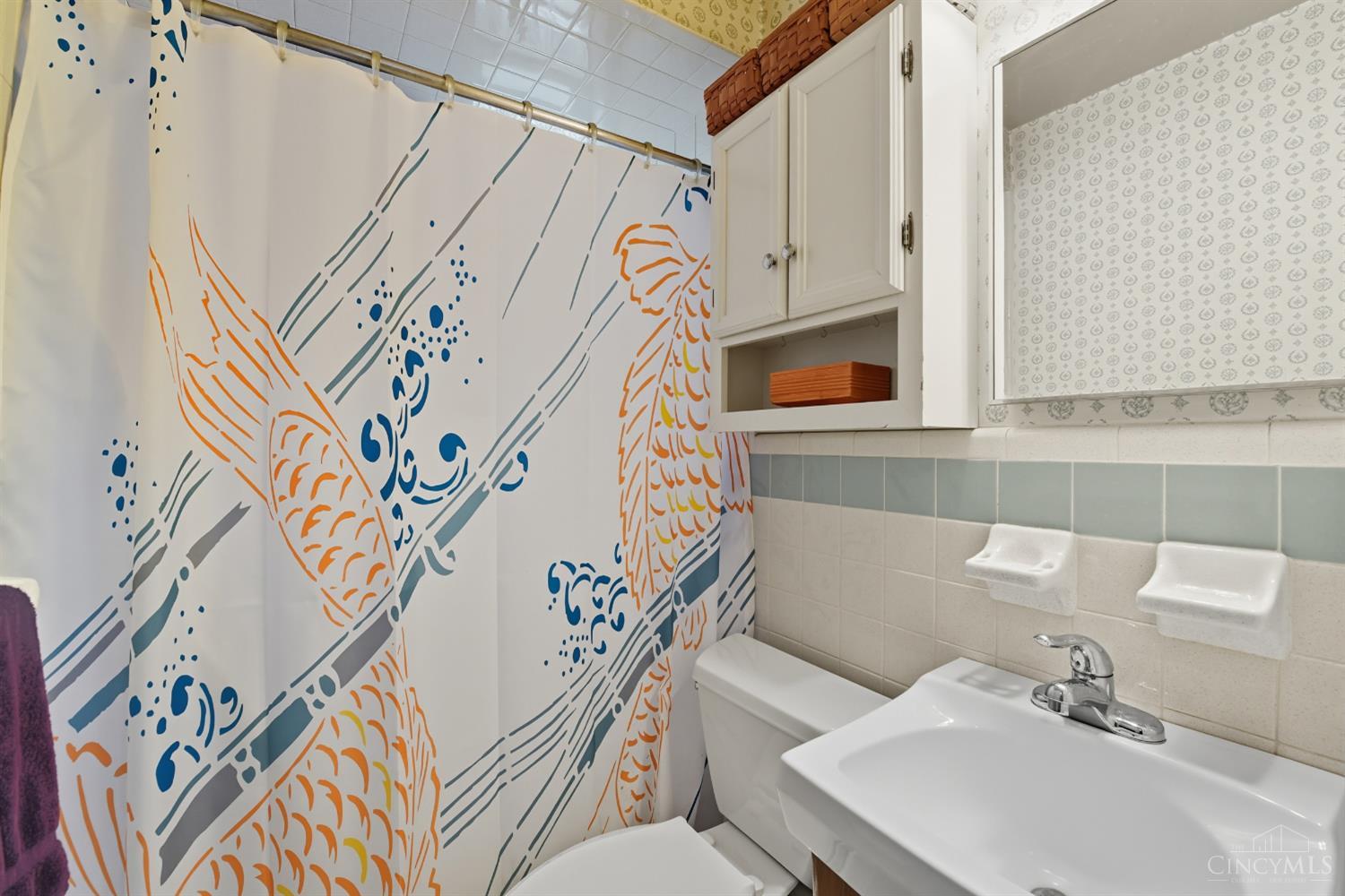 Cincinnati, Ohio, 45209, United States, 5 Bedrooms Bedrooms, ,2 BathroomsBathrooms,Residential,For Sale,1966693