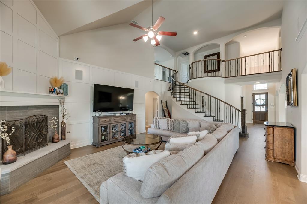 Mansfield, Texas, 76063, United States, 5 Bedrooms Bedrooms, ,4 BathroomsBathrooms,Residential,For Sale,2001569