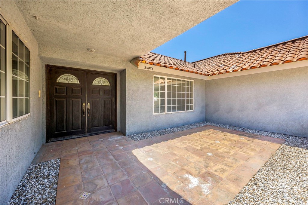 Hemet, California, 92545, United States, 4 Bedrooms Bedrooms, ,3 BathroomsBathrooms,Residential,For Sale,2037919