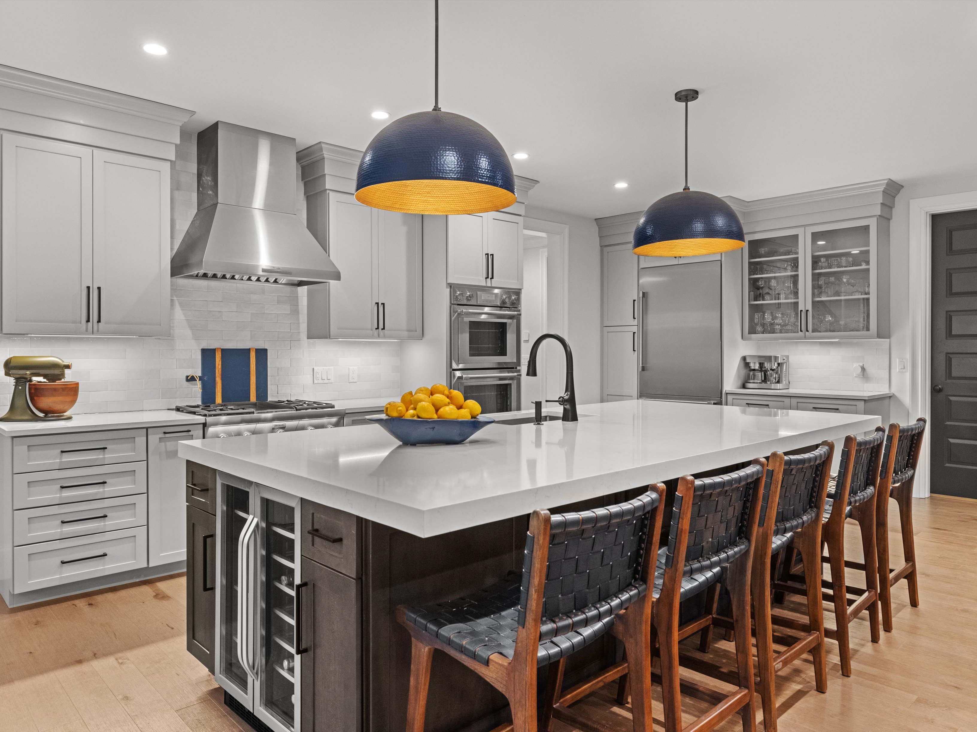  Warm, Welcoming, and Built to Impress—Custom Craftsman in a Premier Setting - 物件實景