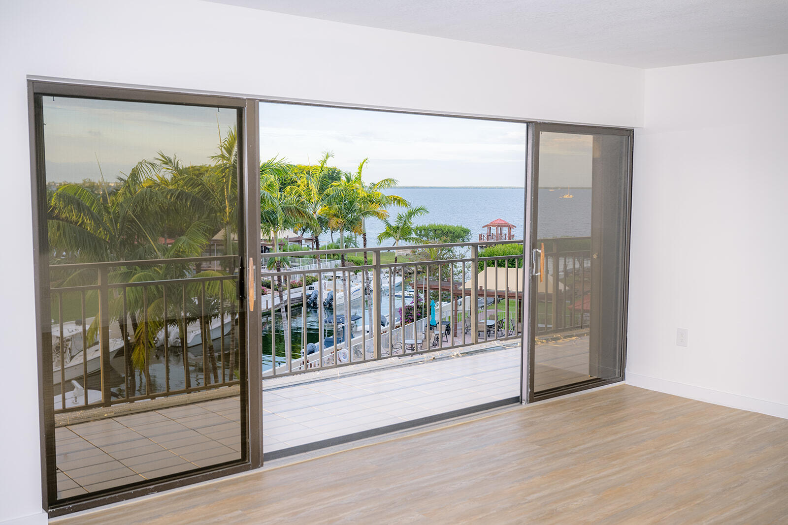 KEY LARGO, Florida, 33037, United States, 3 Bedrooms Bedrooms, ,2 BathroomsBathrooms,Residential,For Sale,1913329