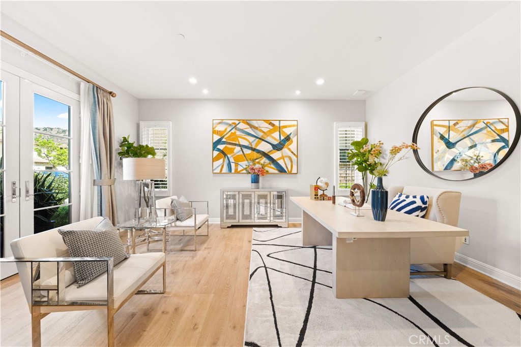 Irvine, California, 92602, United States, 5 Bedrooms Bedrooms, ,6 BathroomsBathrooms,Residential,For Sale,1982881