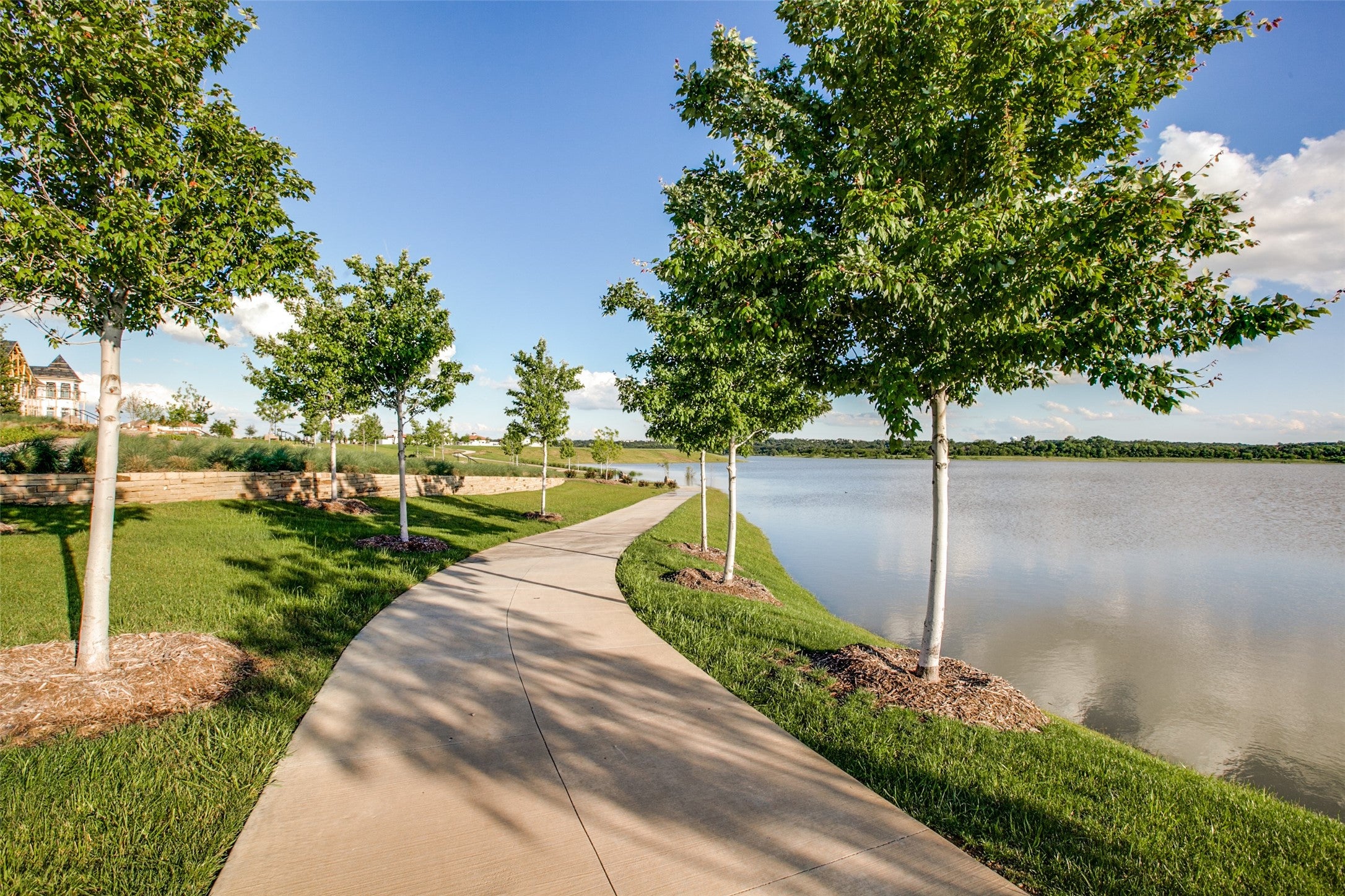 Arlington, Texas, 76005, United States, 3 Bedrooms Bedrooms, ,3 BathroomsBathrooms,Residential,For Sale,1977592