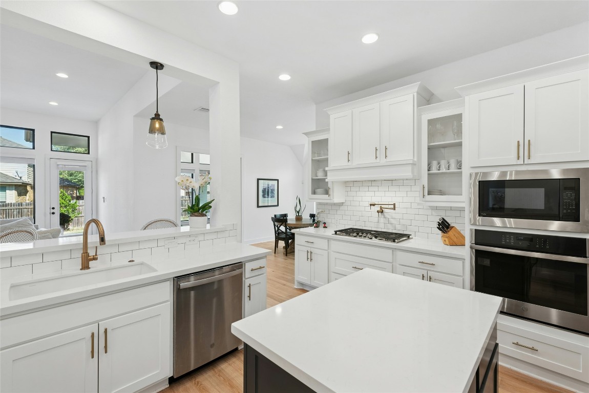 Georgetown, Texas, 78628, United States, 4 Bedrooms Bedrooms, ,4 BathroomsBathrooms,Residential,For Sale,1967057