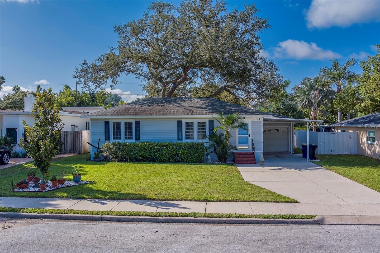 CLEARWATER, Florida, 33755, United States, 2 Bedrooms Bedrooms, ,1 BathroomBathrooms,Residential,For Sale,1976498