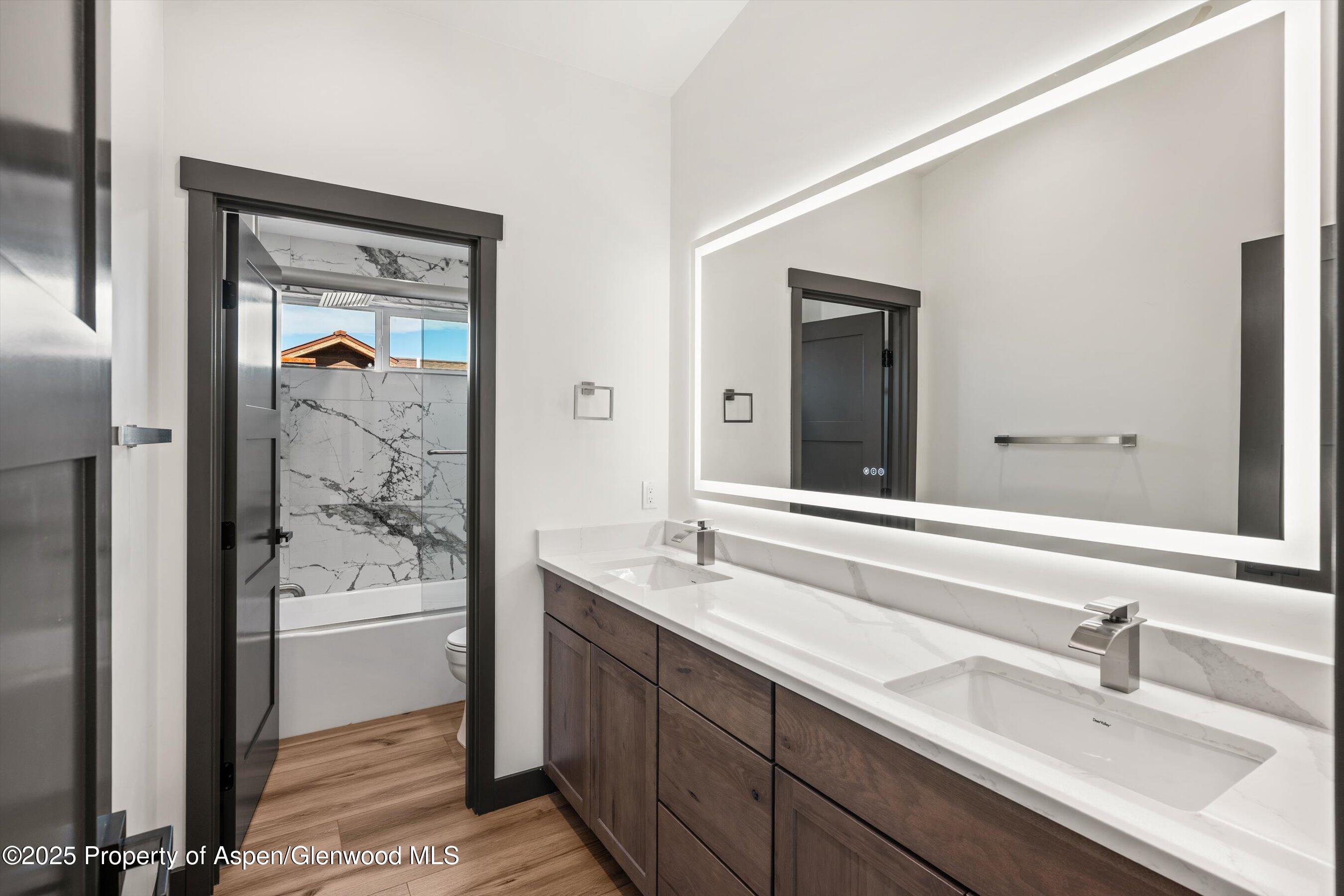 Glenwood Springs, Colorado, 81601, United States, 4 Bedrooms Bedrooms, ,4 BathroomsBathrooms,Residential,For Sale,1794897