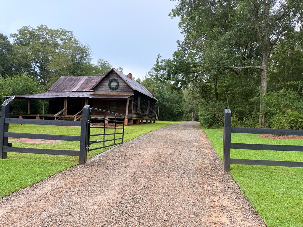Americus, Georgia, 31719, United States, 2 Bedrooms Bedrooms, ,1 BathroomBathrooms,Residential,For Sale,1922785
