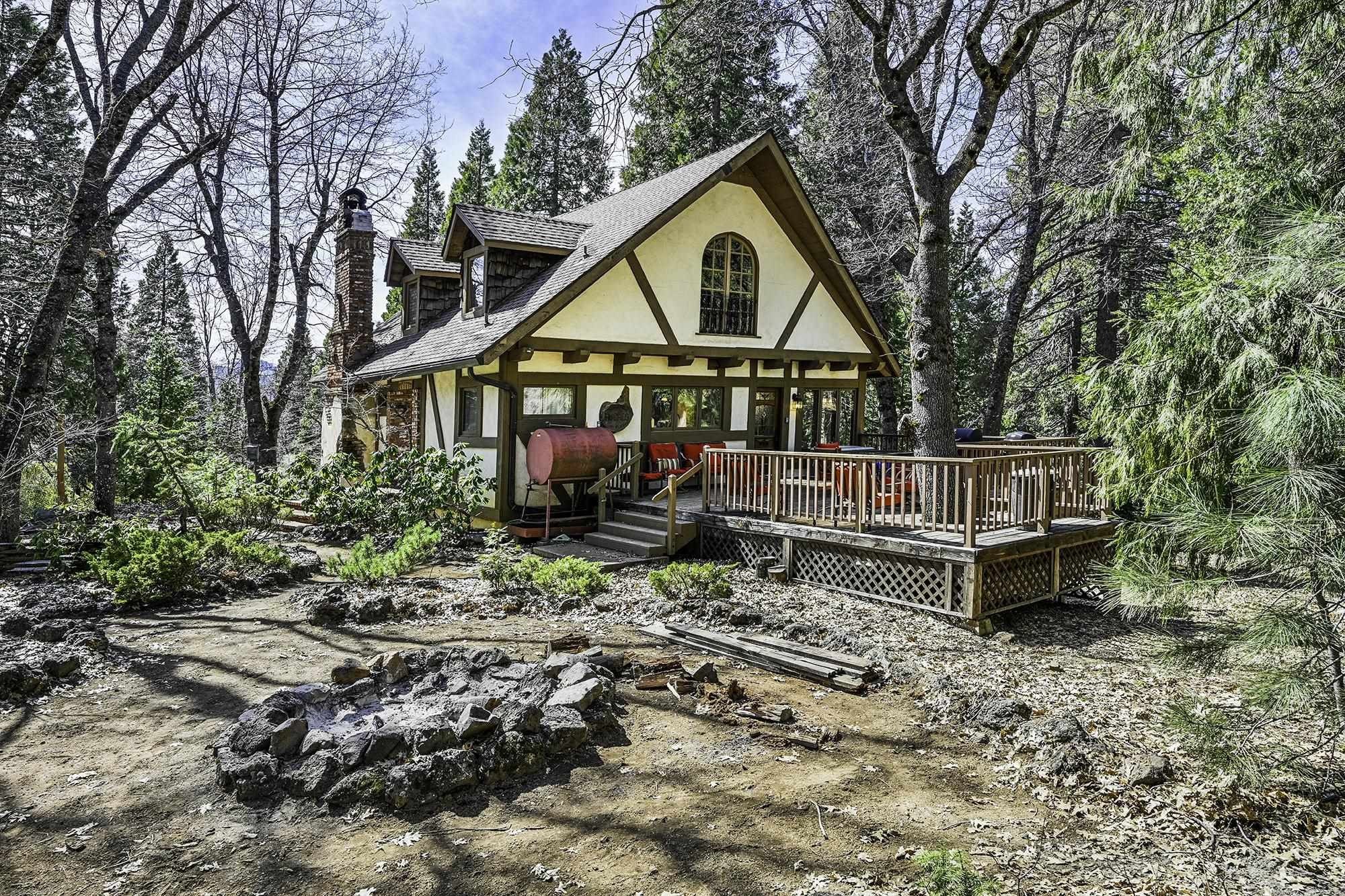 Mt Shasta, California, 96067, United States, 4 Bedrooms Bedrooms, ,3 BathroomsBathrooms,Residential,For Sale,1982137