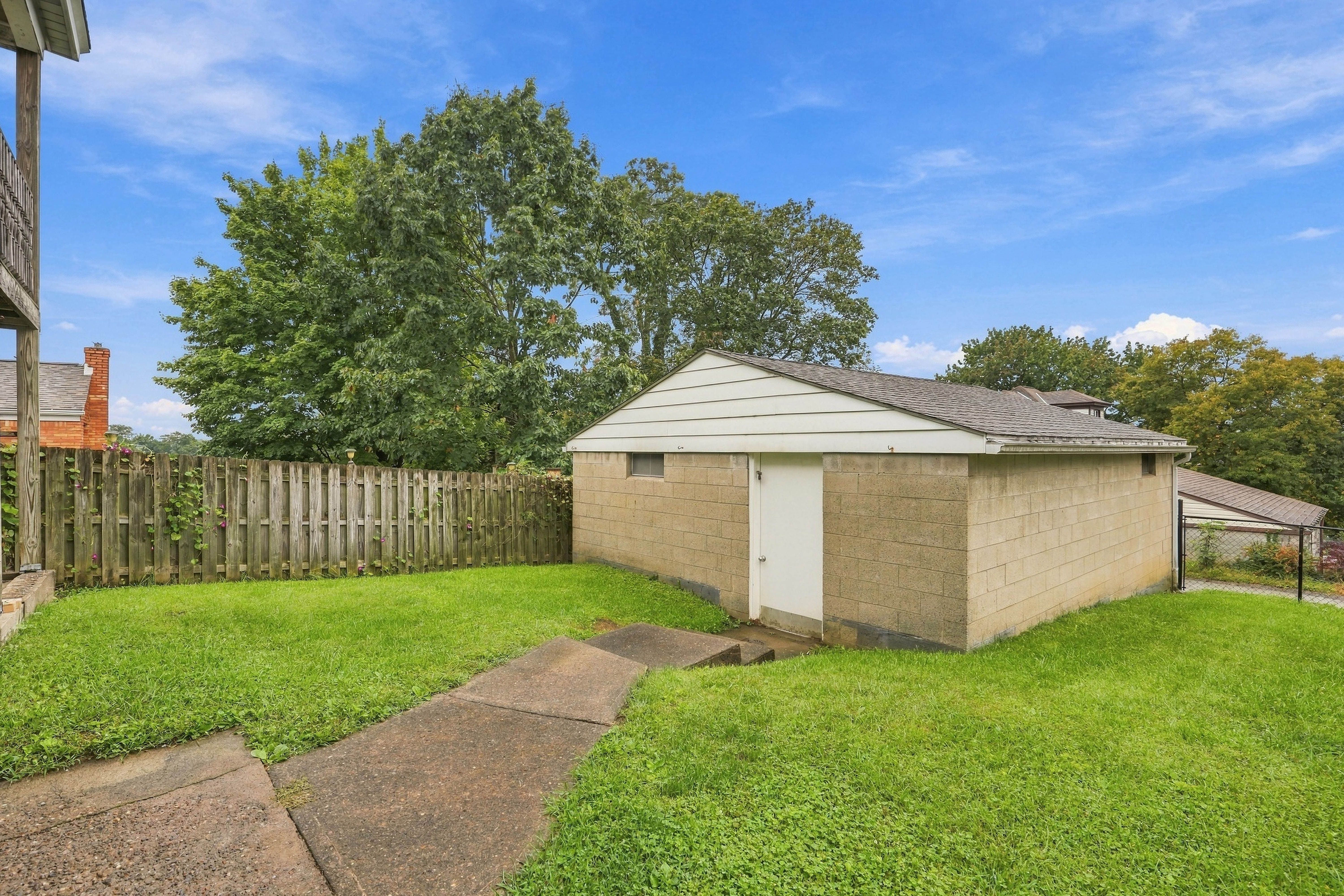  1500 Creedmoor Avenue, Pittsburgh, PA 15226 - 物件實景