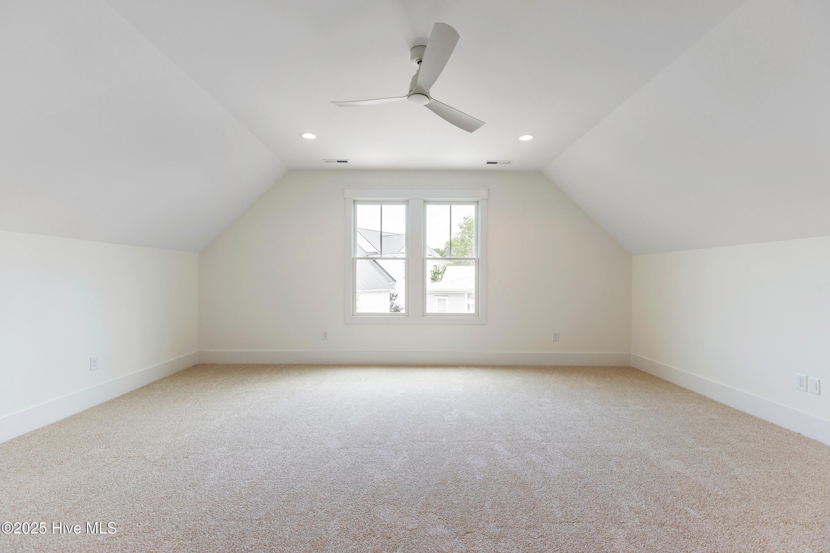5312 Hanahan Drive, Wilmington, North Carolina, 28403, United States, 5 Bedrooms Bedrooms, ,5 BathroomsBathrooms,Residential,For Sale,5312 Hanahan Drive,1644354