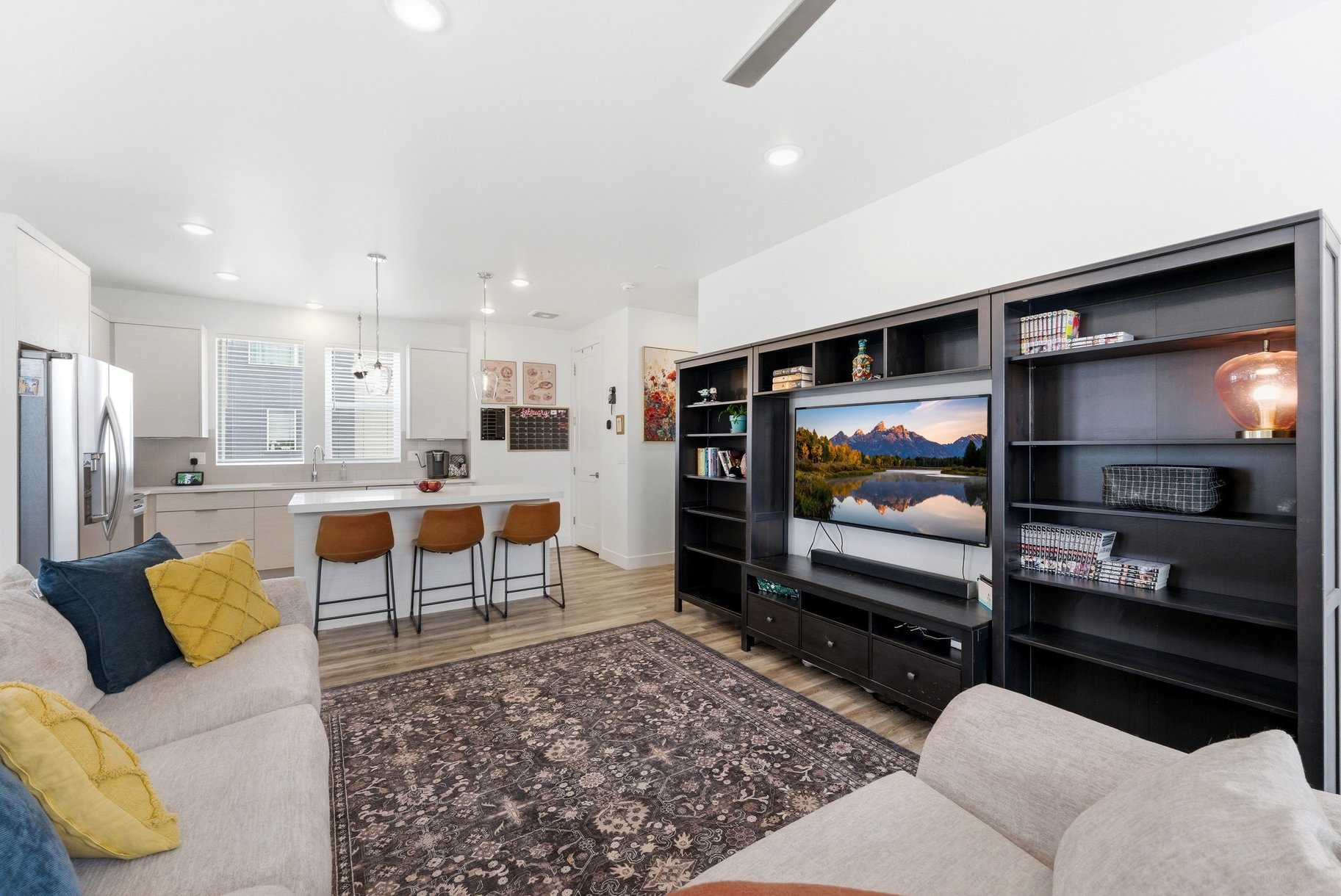  Smart Home Townhome - 物件實景